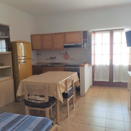 Appartamento Il Nespolo Pomonte Exterior foto